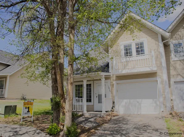 1015 Hacienda Ct, Cheyenne, WY 82007