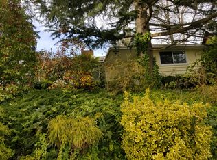 2444 SW Kenyon St, Seattle, WA 98106