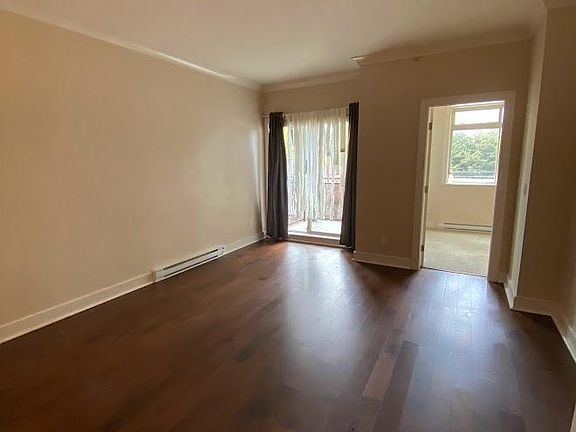 5th image of 5599 14b Ave #403