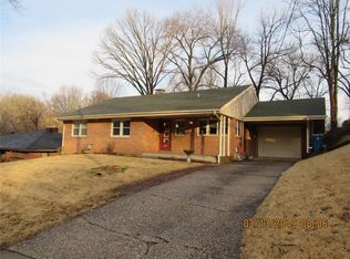 2204 Edwards St, Alton, IL 62002