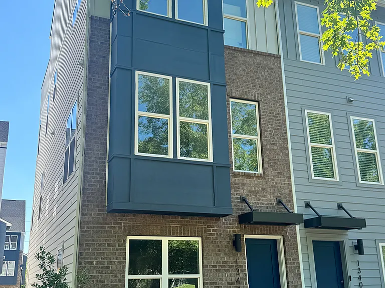 1344 Hamilton St — Photo 35