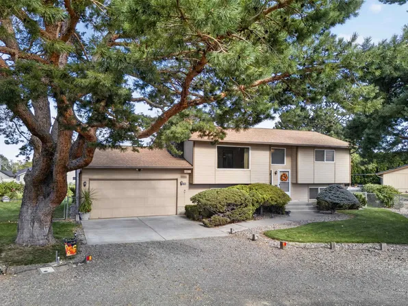 2306 S Anderson Pl, Kennewick, WA 99337