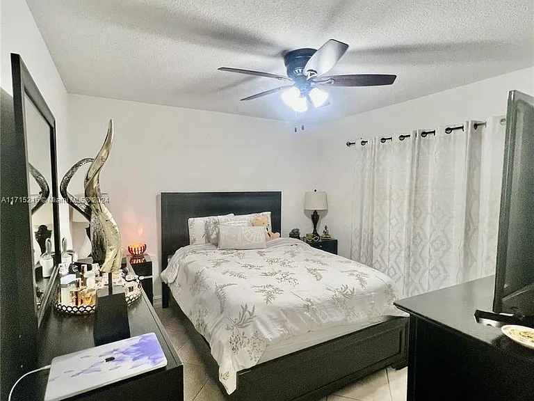 9970 SW 88th St #1118 — Photo 5