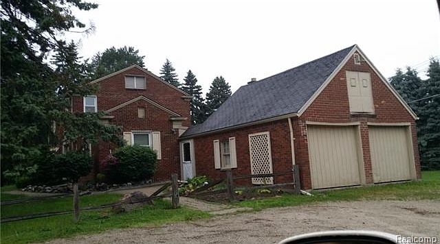2nd image of 34234 Seven Mile Rd