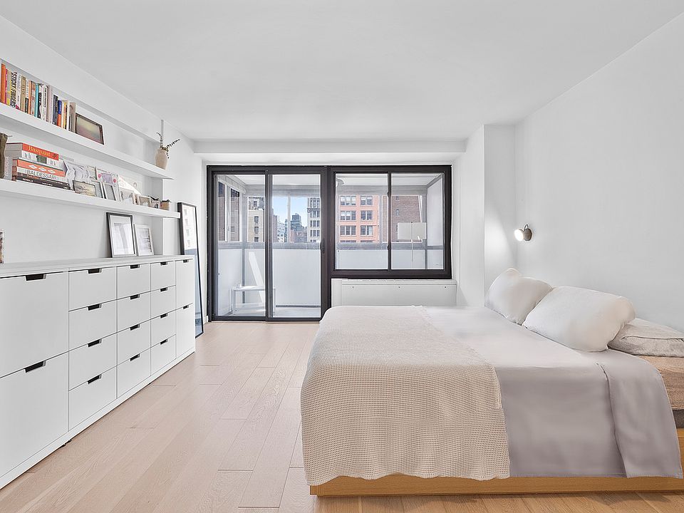 1st image of 142 E 16th St APT 11G