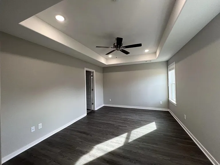 1536 N Pershing St — Photo 13
