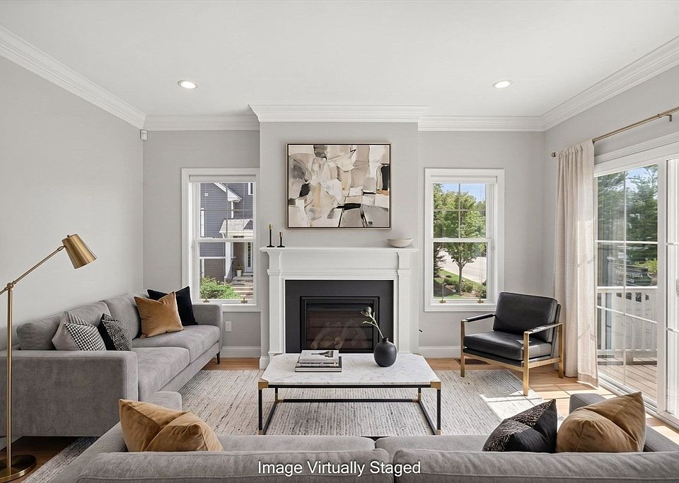 1st image of 107 Boatwrights Loop
