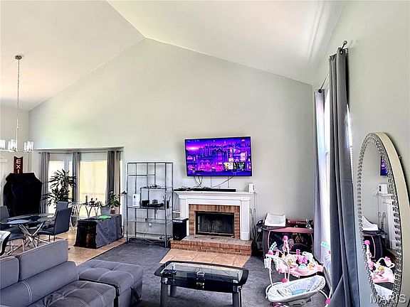 4th image of 16717 Stone Creek Ct