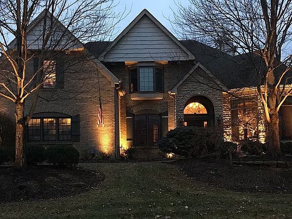 2nd image of 3873 Saint Andrews Ct