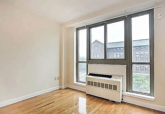 4th image of 426 4th Ave APT 2B