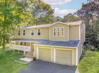 38 Country Pond Ln, Plattekill, NY 12548