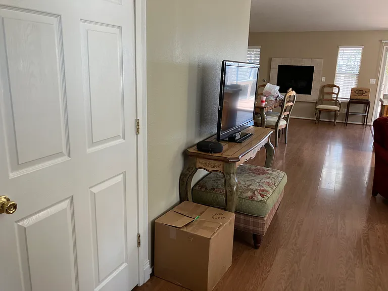 1264 Ivywood Dr — Photo 4