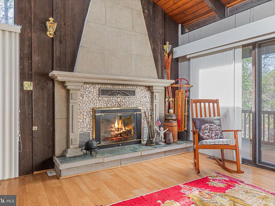 1st image of 38 Strudel Ct