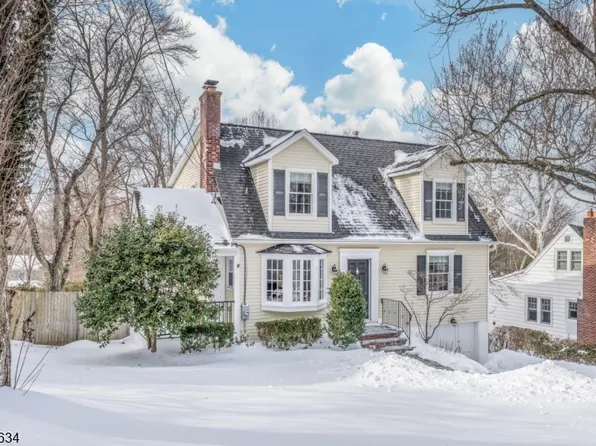 3 Long Hill Ln, Chatham Twp., NJ 07928