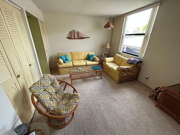 5th image of 3460 N Key Dr APT 211