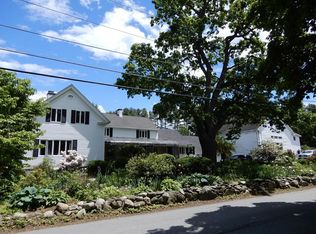 34 Elm St, Chelmsford, MA 01824