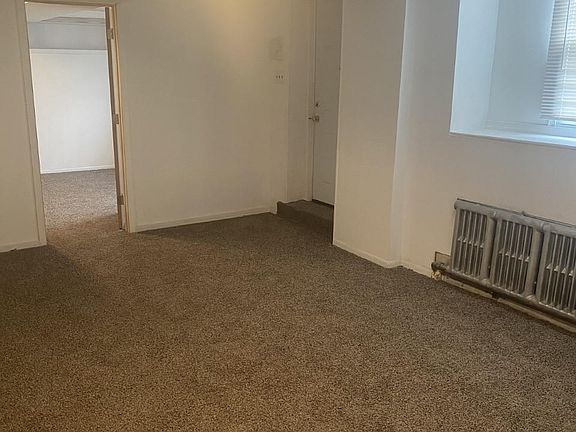 3rd image of 6601 N Gratz St #C