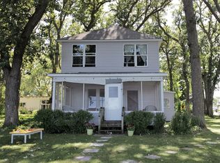 2828 Manhattan Blvd, Wahpeton, IA 51360