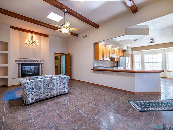 4th image of 3405 Isleta Ct