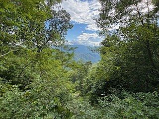 4th image of 30 Hickory Cove Rd