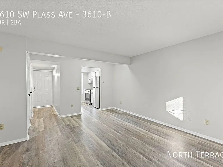 Capstone Townhomes — Photo 55