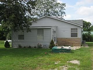 2nd image of 3588 Brookside Blvd