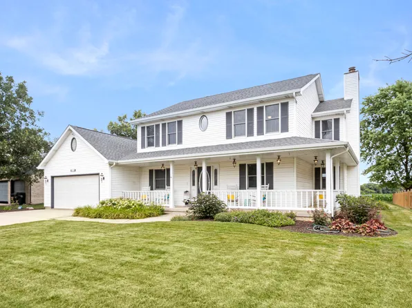 308 Shawnee Dr, Minooka, IL 60447