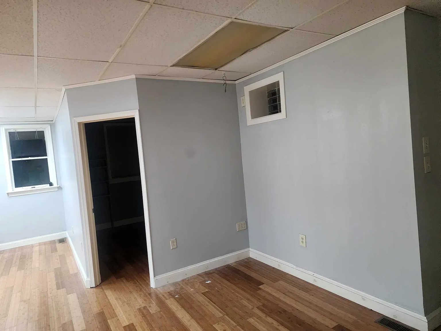 Studio, 1500 sqft, $1,750 — Photo 1