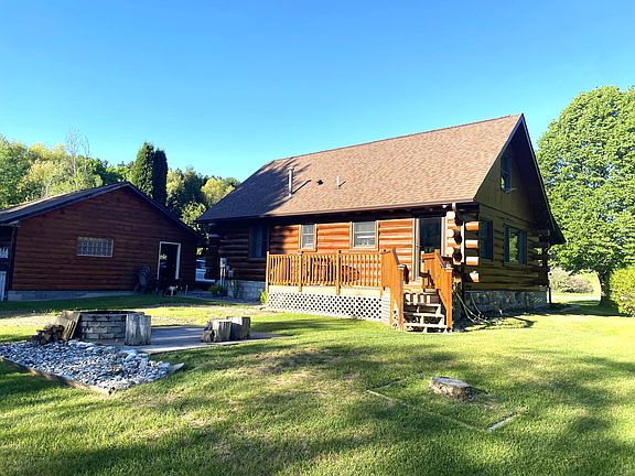 2nd image of 11999 Cabin Ln