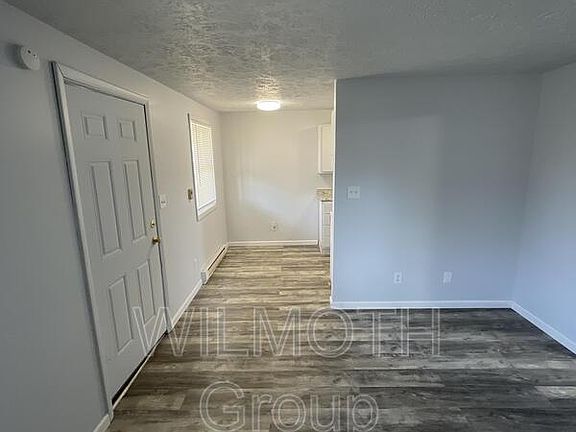 3rd image of 1818 Michigan St APT 8