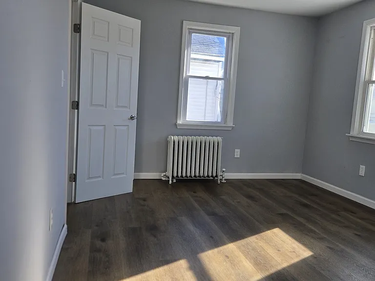 16 E Merion Ave — Photo 35