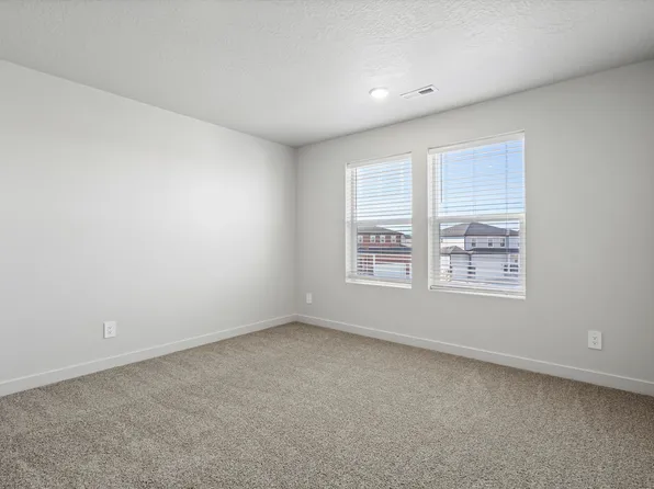 3165 W 3475 South St, West Haven, UT 84401