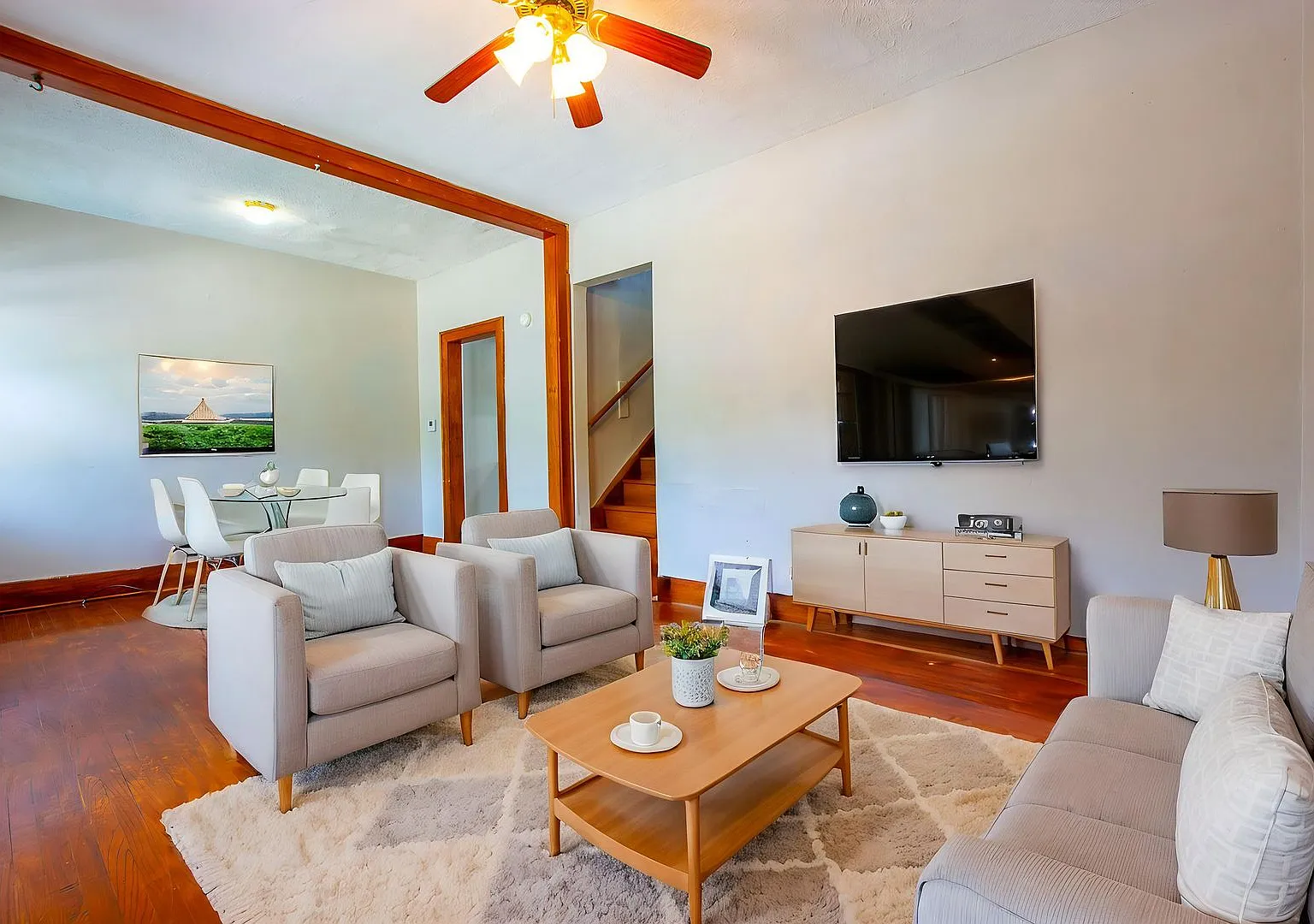 2202 Wirt Street — Photo 4