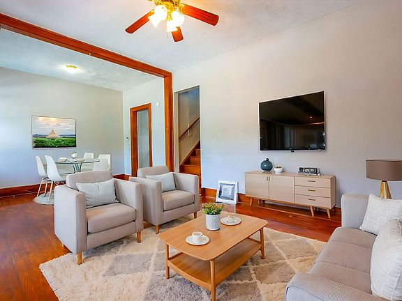 4th image of 2202 Wirt St #3106