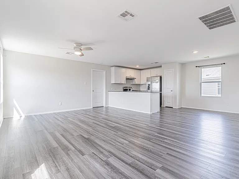 3814 Pickles Way — Photo 2