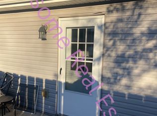 637 Yeoman St #B, Washington Court House, OH 43160