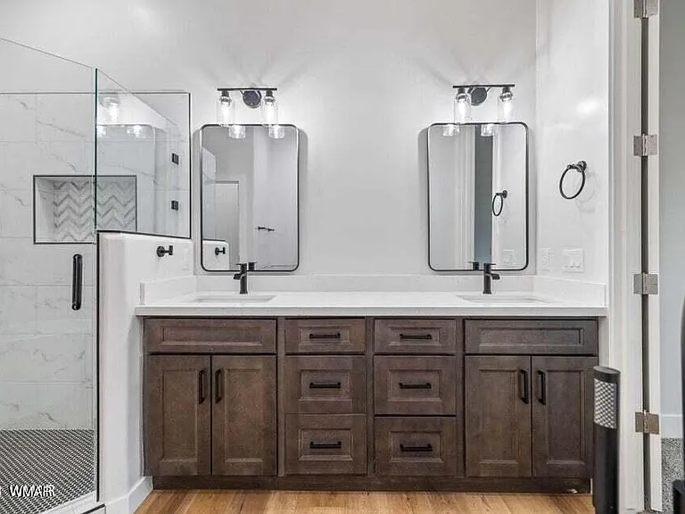 1400 W Navajo Ln #15 — Photo 22