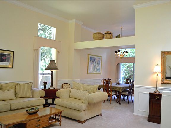 3rd image of 21519 NE 9th Pl