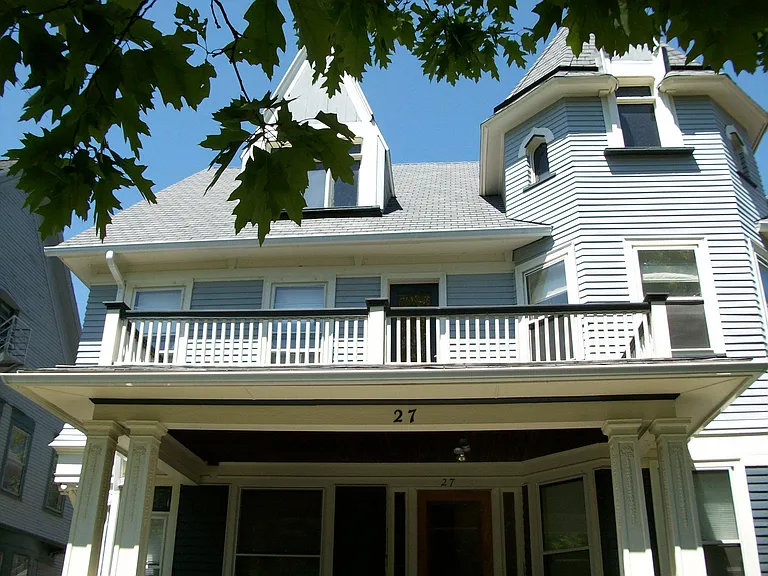 27 Buckingham St — Photo 2