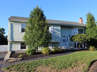 77 Mendon St, Bellingham, MA 02019