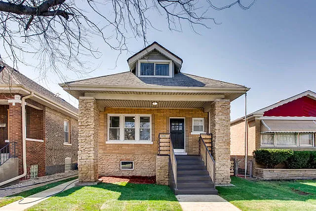 3909 W 55th St photo 1
