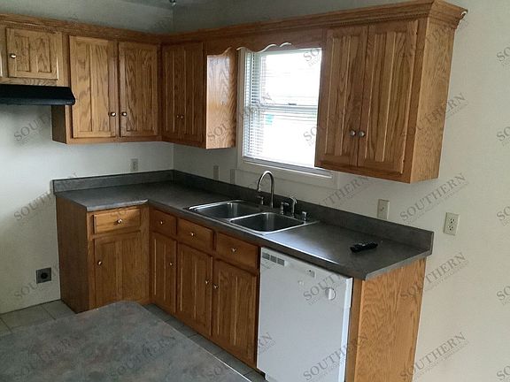 4th image of 300B Trista Ln