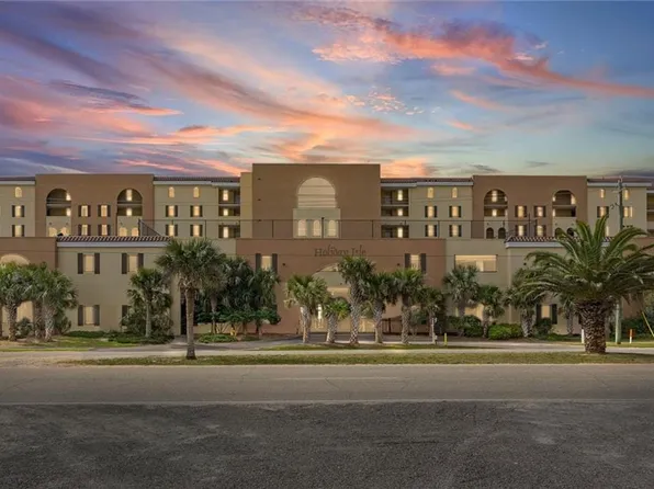 1601 Bienville Blvd APT 719, Dauphin Island, AL 36528