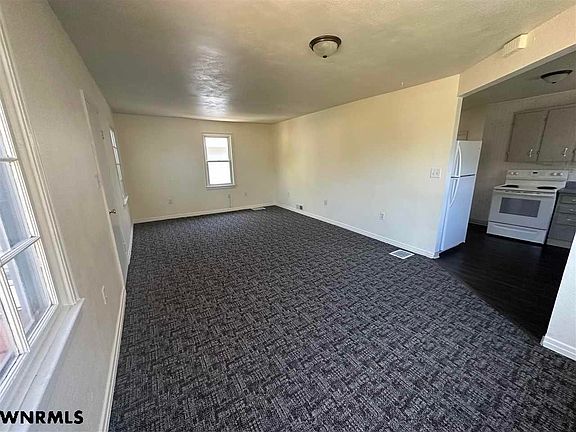4th image of 2505 Avenue E