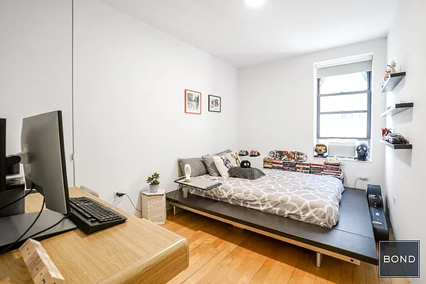 Rented by Bond New York | media 6