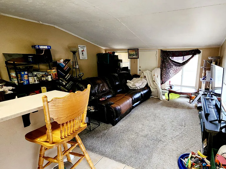 1730 W Mulberry St — Photo 6