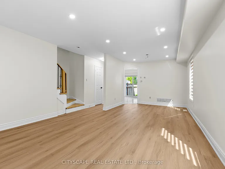 3409 McDowell Dr — Photo 6