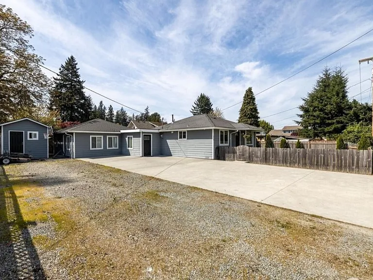 113 S Gardner Rd #A — Photo 4
