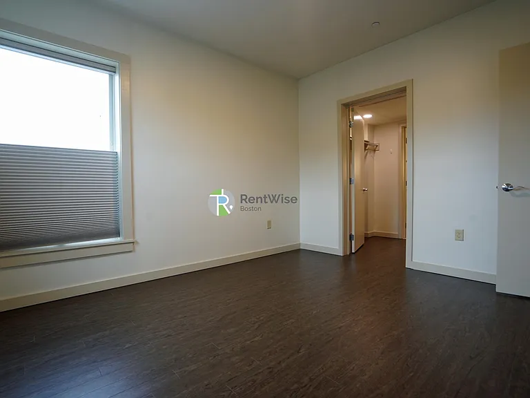 400 Langley Rd #301 — Photo 18