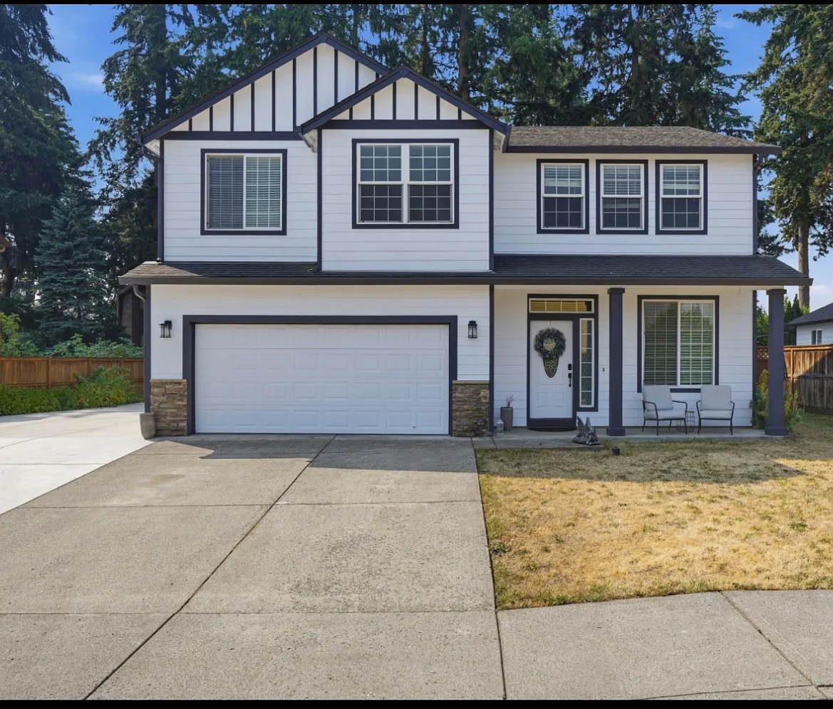 5 bed, 2332 sqft, $3,800 — Photo 1